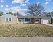 3000 Camelot Boulevard, South Chesapeake image