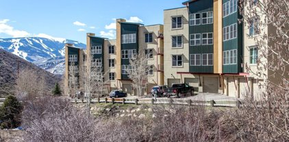 511 Metcalf Road Unit I26, Avon