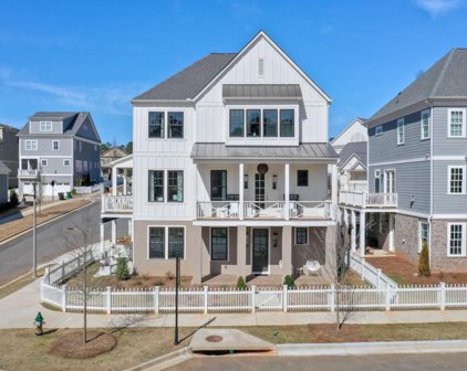 925 South On Main Drive, Woodstock