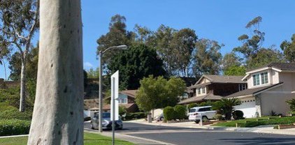 2224 Pickwick Place, Fullerton