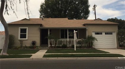 11061 Saratoga Drive, Los Alamitos