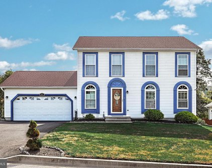 65 Marhill Ct, Westminster
