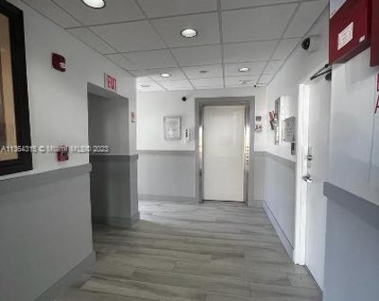 8080 W Flagler St Suite3c, Miami