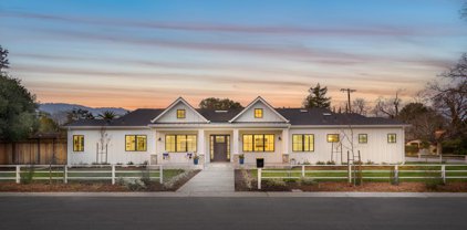 831 Arroyo RD, Los Altos