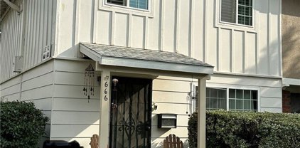 666 E Lee Place, Azusa