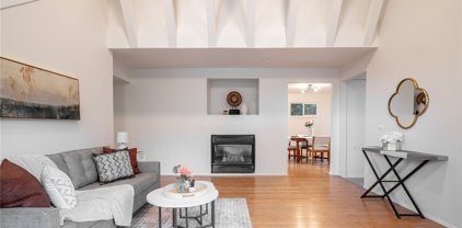 5022 32nd Avenue S Unit #A, Seattle