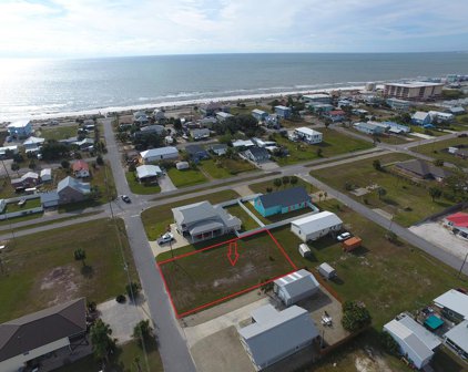 203 6th St, Mexico Beach
