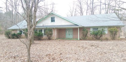 299 Colyer Ln, Shepherdsville