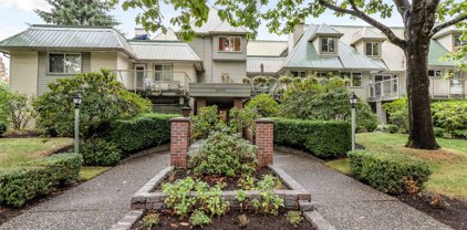 22275 123 Avenue Unit 305, Maple Ridge