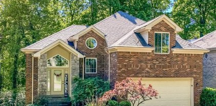 8716 Wooded Trail Ct, Jeffersontown