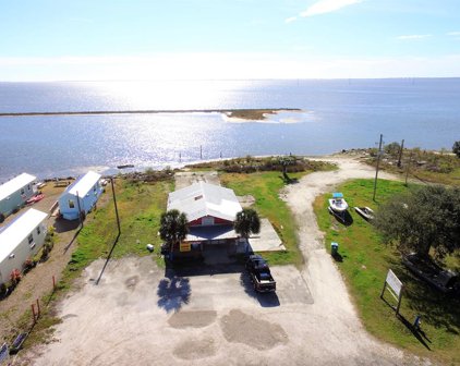 326 Patton Dr, Eastpoint