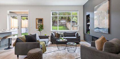 10332 Main Street, Delta