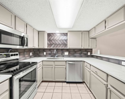 2402 Villa Ct., Tyler