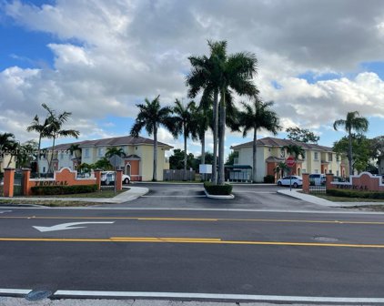 7250 Nw 174th Ter Unit #101, Hialeah