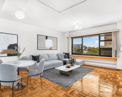 21-20 33 Road Unit #7-D, Astoria