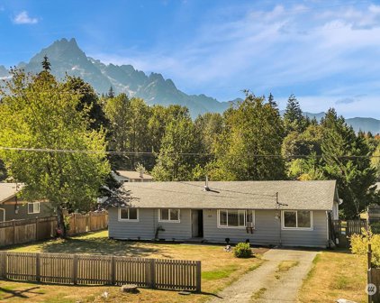 455 Sauk Avenue, Darrington