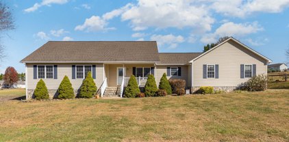 2796 River Meadows  Court, Lincolnton