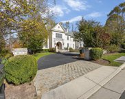 1034 Founders Ridge Ln, Mclean image