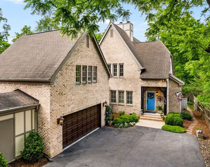 202B Woodmont Cir, Nashville