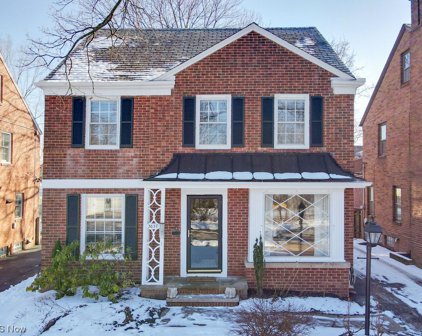 3657 Gridley Road, Shaker Heights