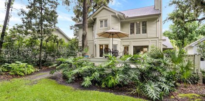 11 Wax Myrtle Court, Hilton Head Island
