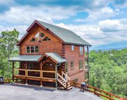 1553 Majestic Mountain Drive, Sevierville image