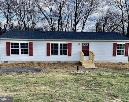 408 Allensville Rd, Hedgesville