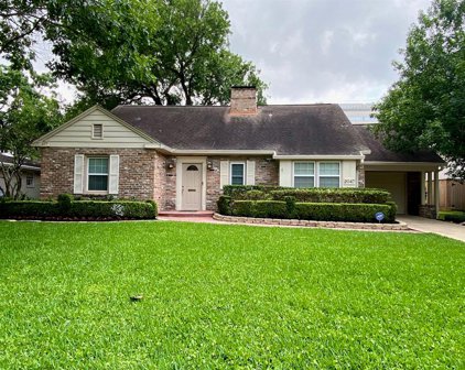 2047 McClendon Street, Houston