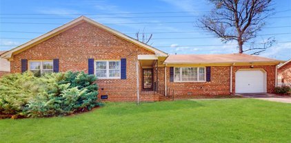 2124 Allison Drive, Central Chesapeake