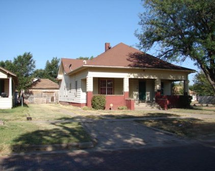 222 North Pershing Avenue, Liberal