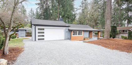 7010 Mount Tacoma Drive SW, Lakewood