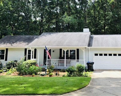 485 Roswell Farms Road, Roswell