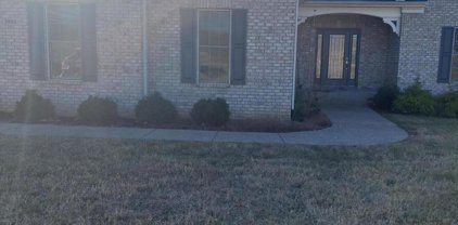 3000 FALLEN WOOD Ln, La Grange