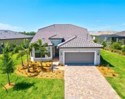 7404 Summerland Cove, Lakewood Ranch image