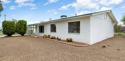 8101 E Lakeshore Drive, Prescott Valley