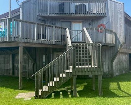 148 Private Road 640, Matagorda