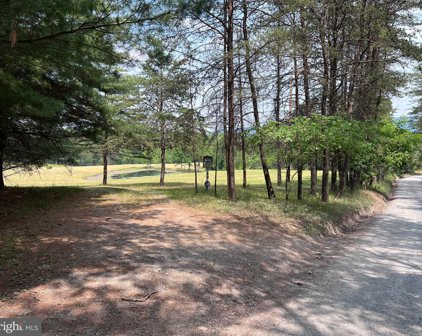 189 Murphy Rd, Berkeley Springs