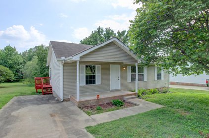 354 Donna Dr, Clarksville