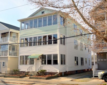 138 Oakland Avenue 140, Providence