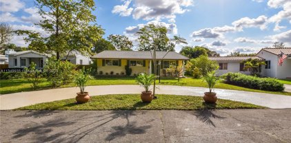 334 Azure Way, Miami Springs