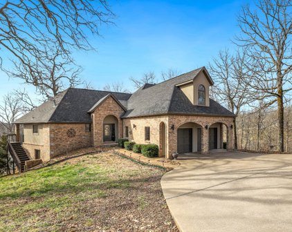 15565 Hawks Landing  Drive, Rogers