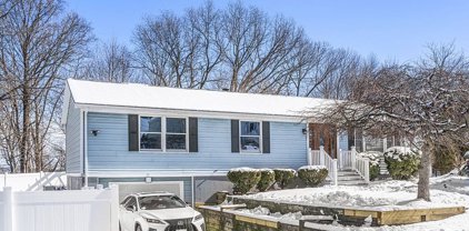 79 Andrews Ave, Worcester