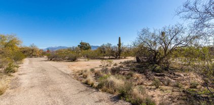 10276 E Hawk Hill, Tucson