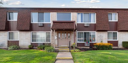 30237 Utica Unit 237-E, Roseville