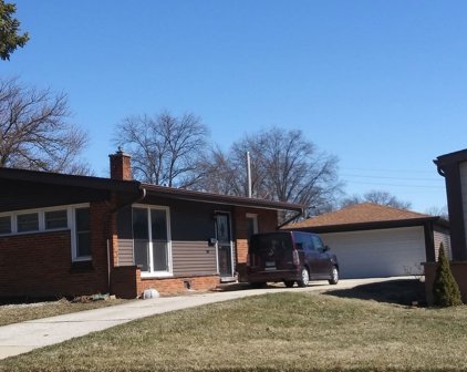 705 Chase Lane, Lombard