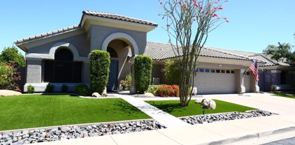 10227 N 54th Place, Paradise Valley