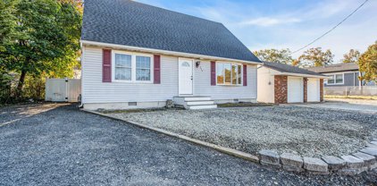 233 Spar Avenue, Beachwood