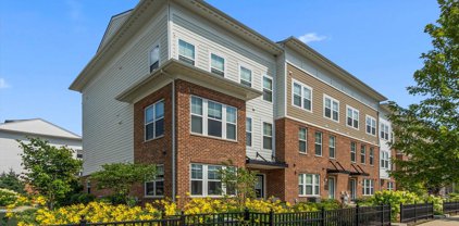 6395 Double Eagle Drive, Woodridge