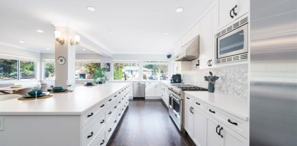 22070 Cliff Avenue, Maple Ridge