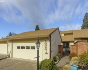 10325 SW GREENLEAF TER, Tigard image